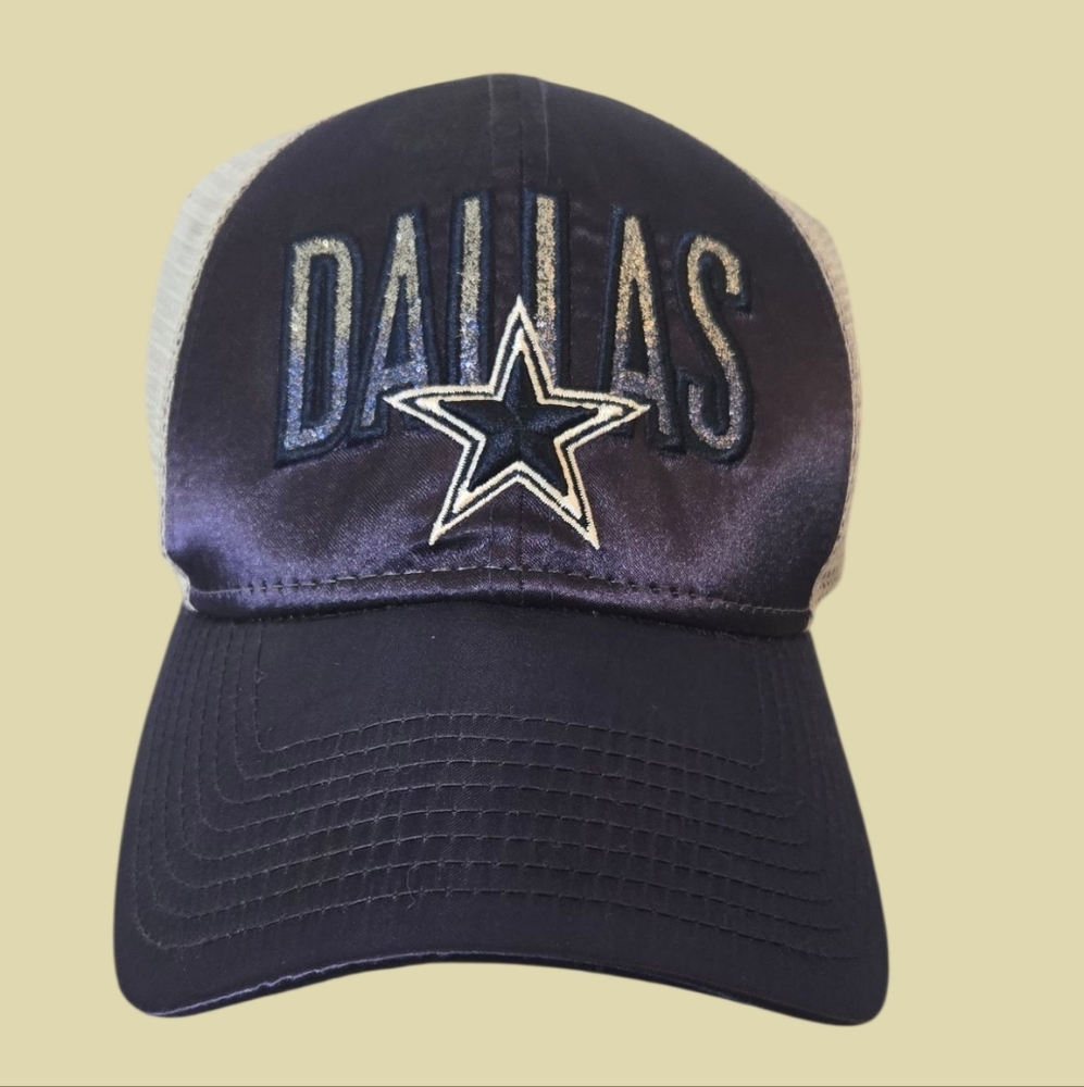 New Era 9FORTY Women’s Dallas Cowboys Trucker Hat Cap Navy White Mesh Adjustable